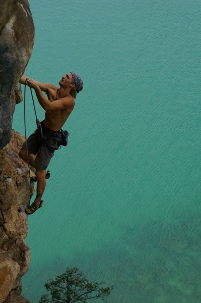 climb koh lao liang thailand